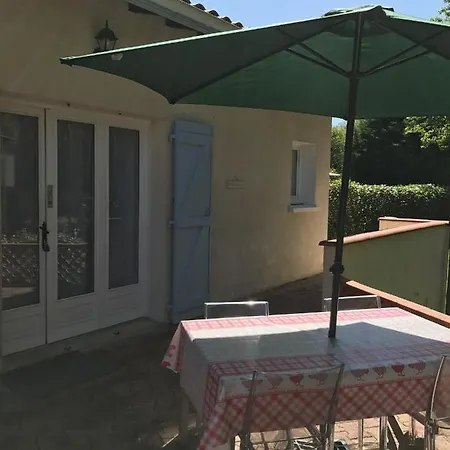 Au Domaine De L'etang - Chambres Chez L'habitant * Garrosse